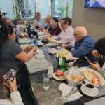 Una representante popular de tiempo completo